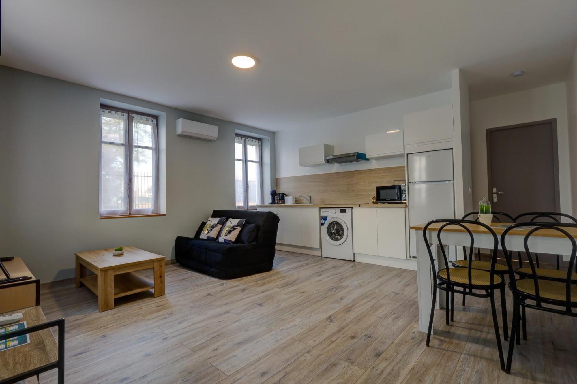 Le Westy 1 Apartment Hieres-Sur-Amby Bagian luar foto